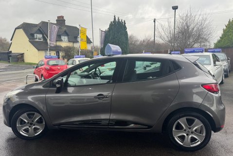 Renault Clio 1.2 16V Dynamique MediaNav Euro 5 5dr 4