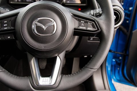 Mazda 2 BLACK PLUS EDITION 19