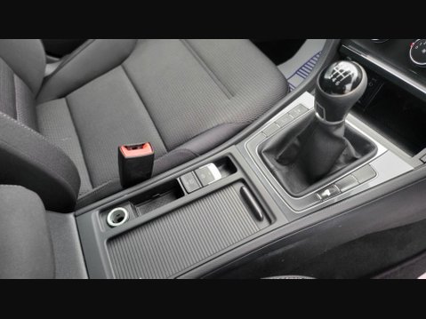 Volkswagen Golf SE NAVIGATION TSI BLUEMOTION TECHNOLOGY 15