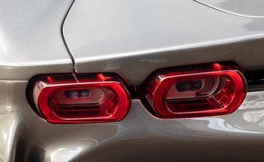 Ferrari SF90 Stradale 32