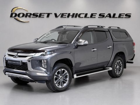 Mitsubishi L200 2.2 DI-D DC Barbarian X Auto 4WD Euro 6 (s/s) 4dr 2