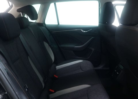 Skoda Kamiq 1.5 Kamiq SE L Executive TSi Semi-Auto 5dr 49