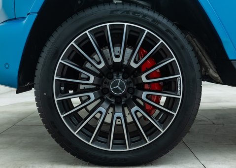 Mercedes-Benz G Class AMG G 63 MAGNO EDITION