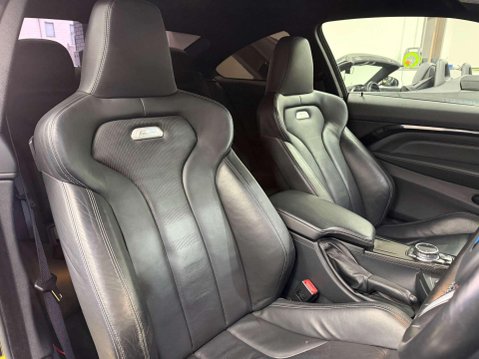 BMW M4 3.0 BiTurbo Coupe 2dr Petrol DCT Euro 6 (s/s) (431 ps) 6