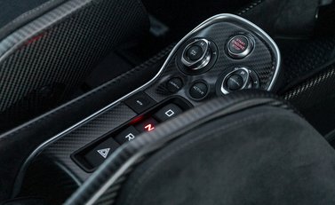 McLaren 600 Apex Collection 21