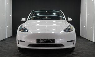 Tesla Model Y LONG RANGE AWD Battery SOH 90% Good Tyres One Owner VAT Qualifying 9
