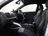 Audi Q2 TFSI S LINE 42