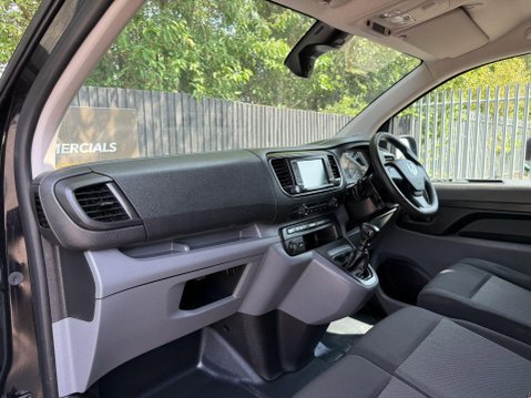 Vauxhall Vivaro L1H1 F2700 SPORTIVE S/S 19
