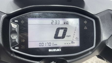 Suzuki Avenis 2023 ONLY 1K 1 OWNER VERY CLEAN 125CC LEARNER SCOOTER 29