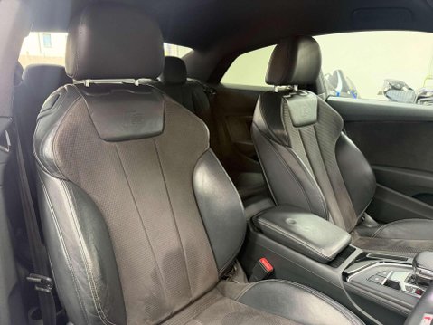 Audi A5 2.0 TDI S line Coupe 2dr Diesel S Tronic quattro Euro 6 (s/s) (190 ps) 6