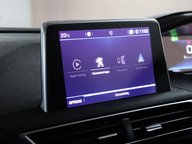 Peugeot 3008 PURETECH S/S ALLURE 38