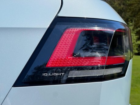 Volkswagen Golf GTI CLUBSPORT TSI DSG 10