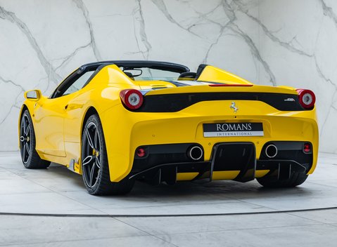 Ferrari 458 Speciale Aperta 13