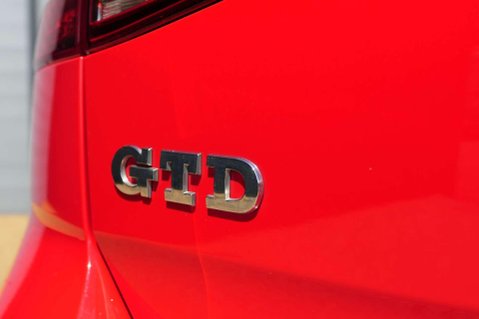 Volkswagen Golf GTD 11