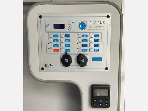 Vauxhall Movano 2.3 CDTi 3900 BiTurbo ecoFLEX Trabus L3 H2 (s/s) 5dr 40