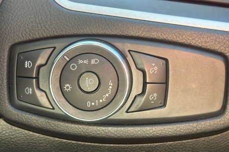 Ford Galaxy 2.0 EcoBlue Zetec MPV 5dr Diesel Auto Euro 6 (s/s) (150 ps) 35