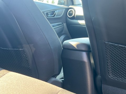 Hyundai KONA GDI PREMIUM 38