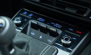 Porsche 911 GT3 RS (992) 23