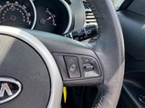 Kia Venga 1.6 3 Auto Euro 5 5dr 23
