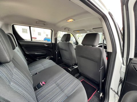 Suzuki Swift SZ3 44