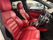 Porsche Macan 3.0 TD V6 S SUV 5dr Diesel PDK 4WD Euro 6 (s/s) (258 ps) 27
