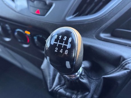 Ford Transit Custom 2.0 Transit Custom 270 Limited 21