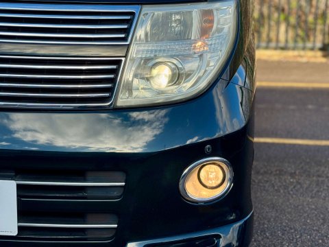 Nissan Elgrand 3.5 V6 HIGHWAY STAR+HIGH SPEC+GENUINE MILES+CARVX 34