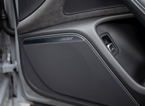 Audi RS6 Avant Performance 23