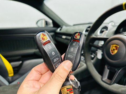 Porsche 718 Cayman 4.0 GT4 RS PDK Euro 6 (s/s) 2dr 22