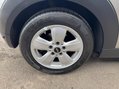 Mini Hatch 1.5 Cooper Euro 6 (s/s) 3dr 29