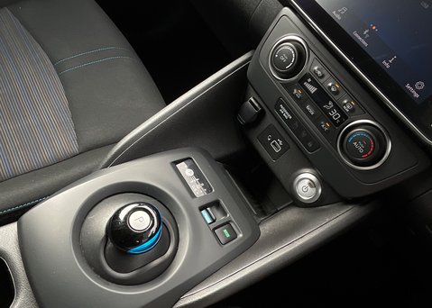 Nissan LEAF ACENTA 19