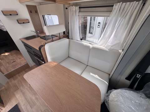 Pilote P740FGJ Evidence 2025 MODEL 9