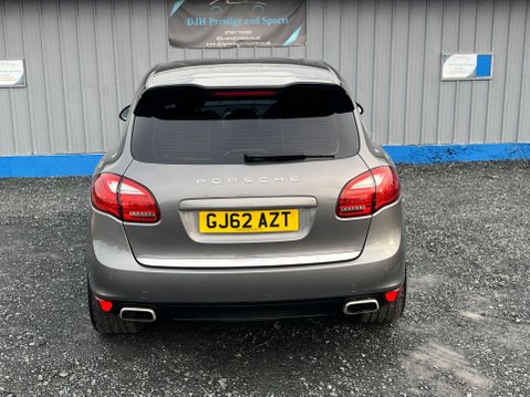 Porsche Cayenne 3.0 TD V6 Tiptronic 4WD Euro 5 (s/s) 5dr 52