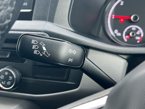 Volkswagen Transporter T28 TDI P/V STARTLINE 25