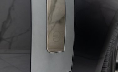 Land Rover Range Rover P615 SV 22