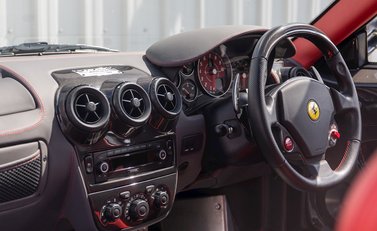 Ferrari 430 Scuderia Spider 16M 18