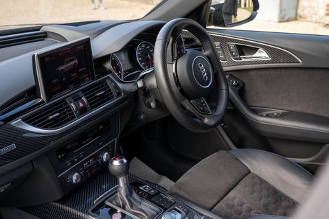 Audi RS6 4.0 TFSI V8 Performance Tiptronic quattro Euro 6 (s/s) 5dr 29
