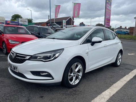 Vauxhall Astra 1.4 Astra SRi 5dr 29