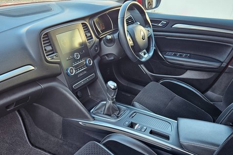 Renault Megane DYNAMIQUE NAV DCI..1 PREVIOUS OWNER,5 SERVICES.1/2 LEATHER,AIR CON 6