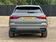 Audi Q3 TFSI QUATTRO S LINE 8