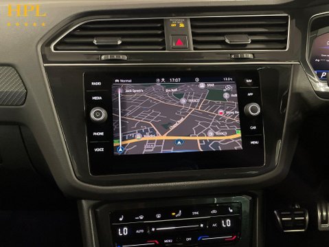 Volkswagen Tiguan 1.5 TSI R-Line SUV 5dr Petrol DSG Euro 6 (s/s) (150 ps) 18