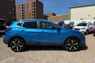 Nissan Qashqai TEKNA DIG-T.. 6 SERVICES.. GLASS ROOF.BOSE.CRUISE CONTROL  9