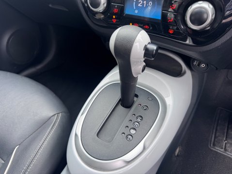 Nissan Juke TEKNA XTRONIC 23