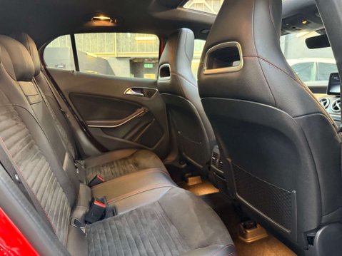Mercedes-Benz GLA 2.1 GLA 220 D 4Matic AMG Line Premium+ Auto 4WD 5dr 48