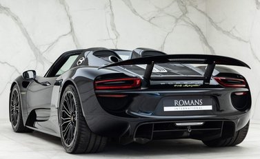 Porsche 918 Spyder 5