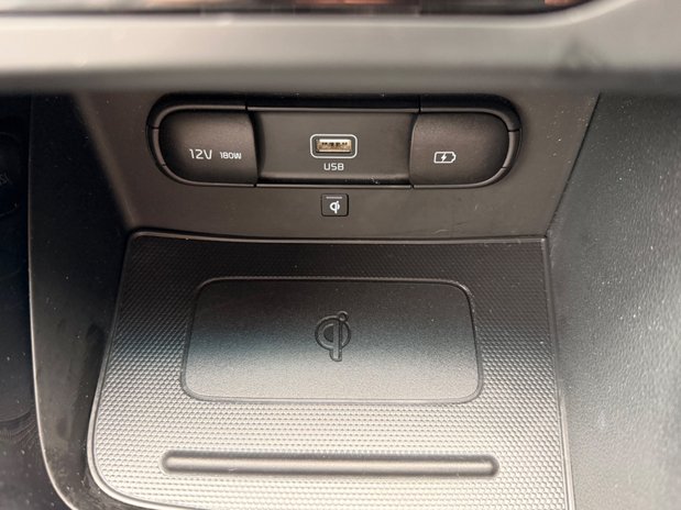 Kia Niro 3 37