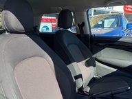 Mini Hatch COOPER 8