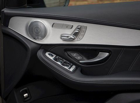 Mercedes-Benz GLC 63 4Matic 22