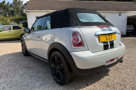 Mini Convertible COOPER SOHO.. CONVERTIBLE.. 11 SERVICES.. FULL LEATHER..A/C..CRUISE CONTROL 35