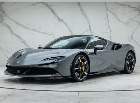 Ferrari SF90 SPIDER 5